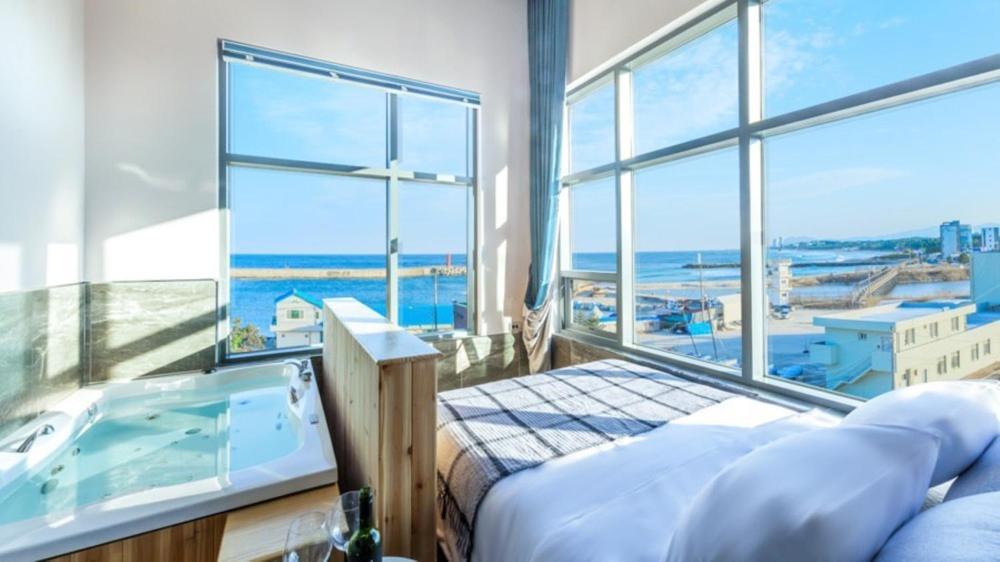 Gangneung Pier 86 Spa Pension Room photo